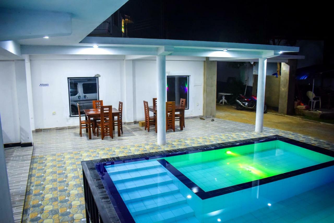 Lion Resort Полоннарува Экстерьер фото