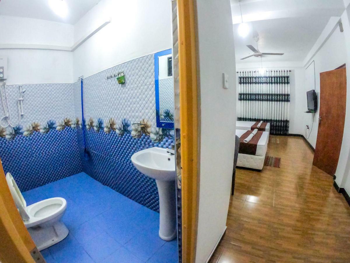Lion Resort Полоннарува Экстерьер фото